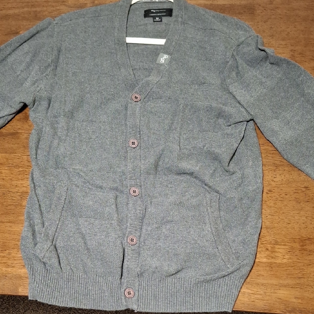 Men's Gray Sweater